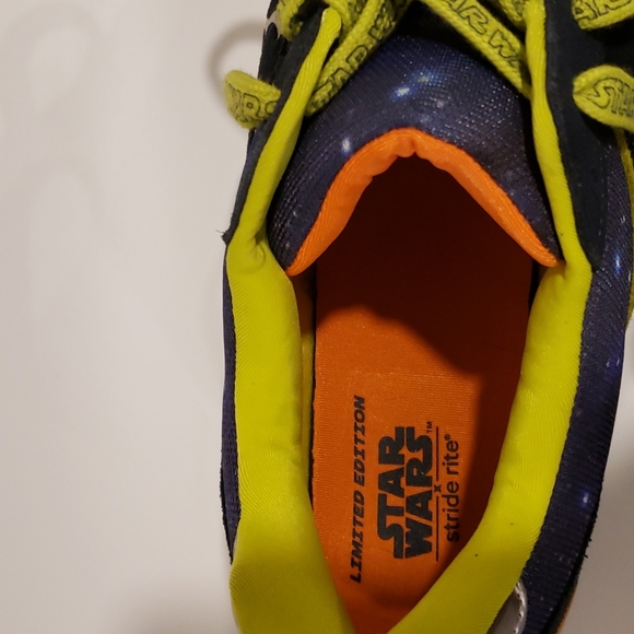 Men's Limited Edition Star Wars Sneakers. Size 12 U.S. Never Worn. - Picture 5 of 6